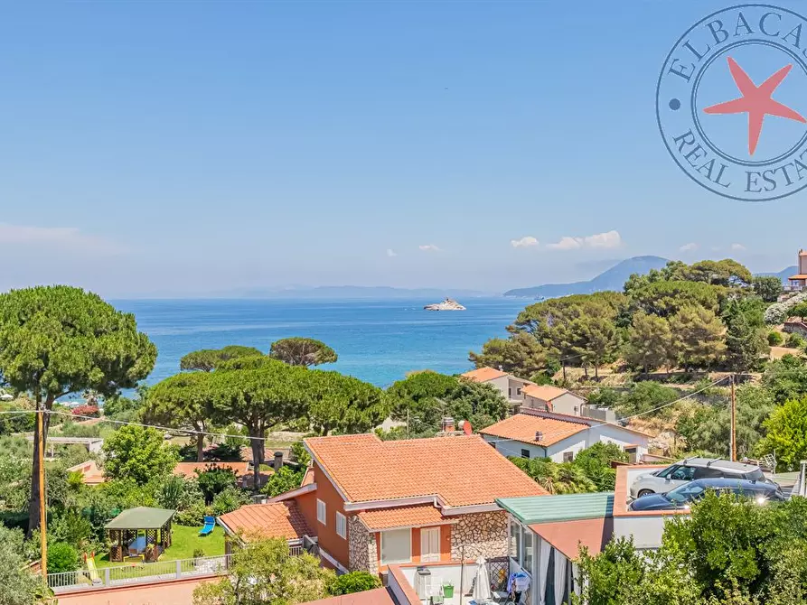 Immagine 4 di Villa in vendita  a Portoferraio