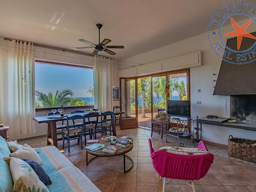 Immagine 1 di Villa in vendita  a Capoliveri