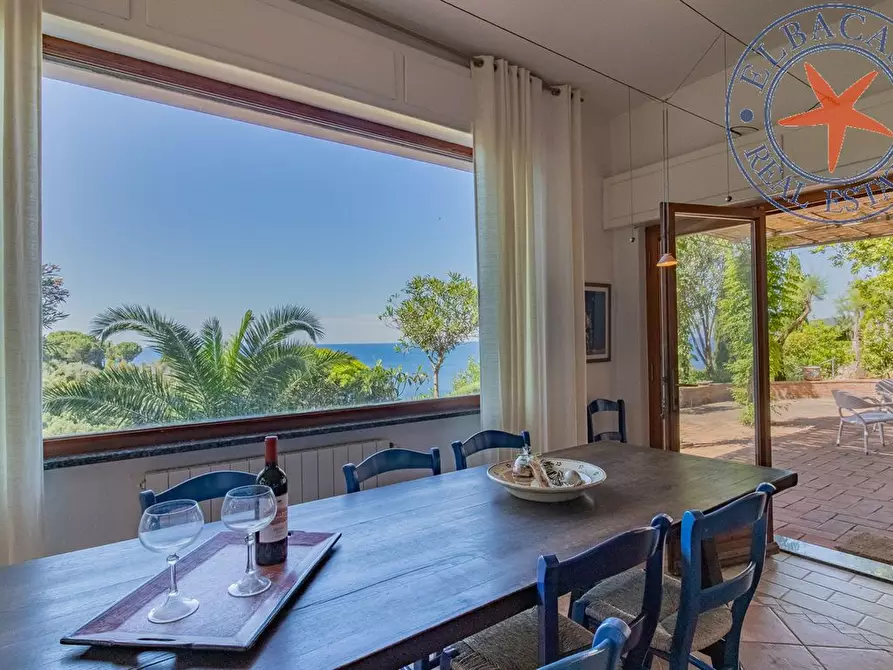 Immagine 2 di Villa in vendita  a Capoliveri