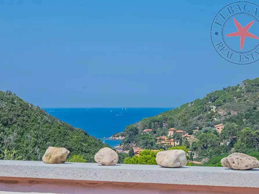 Immagine 1 di Appartamento in vendita  a Portoferraio