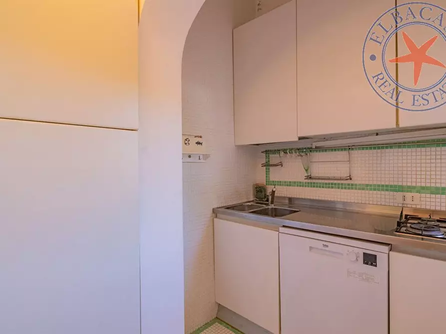 Immagine 4 di Appartamento in vendita  a Portoferraio