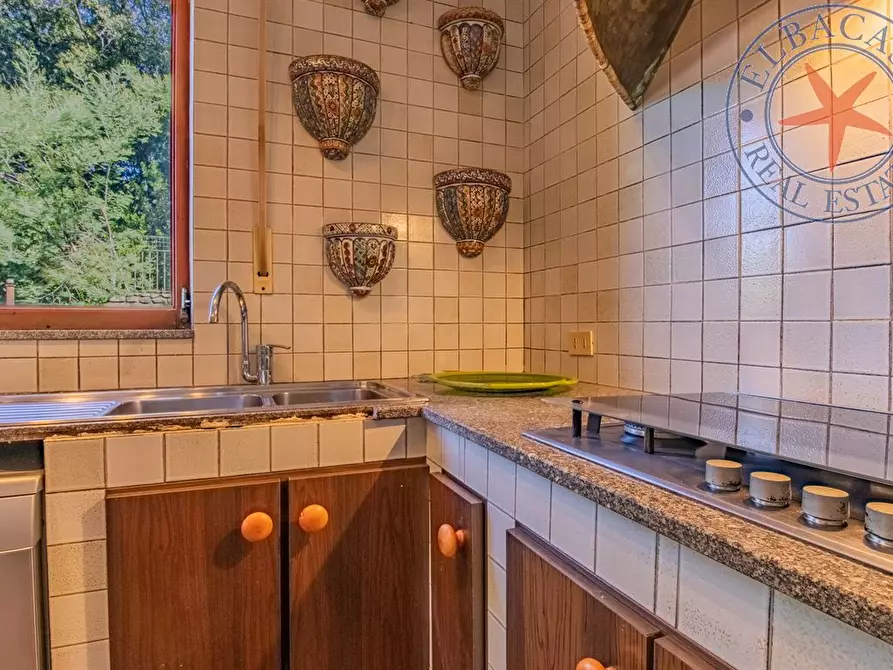 Immagine 5 di Villa in vendita  a Marciana
