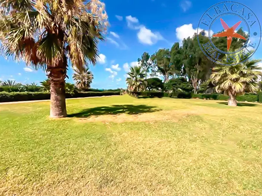 Immagine 7 di Appartamento in vendita  a Campofelice Di Roccella