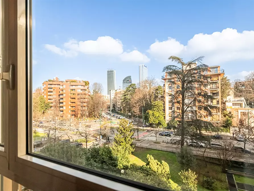 Immagine 5 di Appartamento in vendita  a Milano