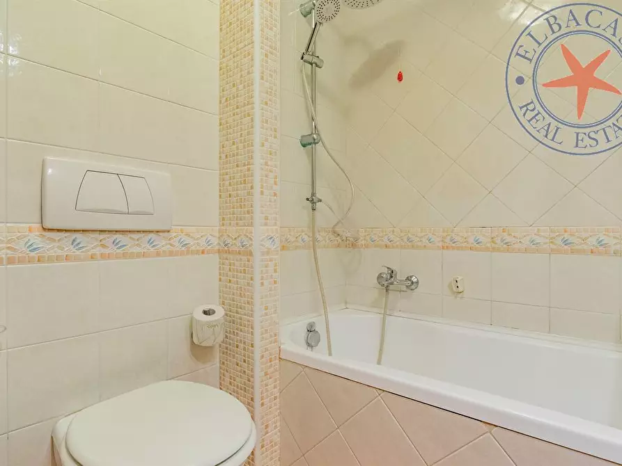 Immagine 9 di Appartamento in vendita  in Localita Naregno snc a Capoliveri