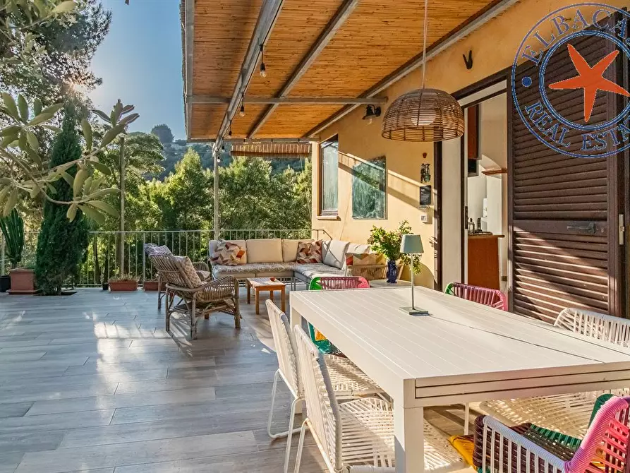 Immagine 2 di Appartamento in vendita  a Capoliveri