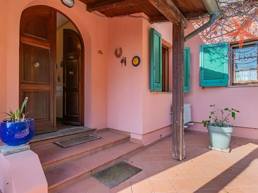 Immagine 2 di Appartamento in vendita  a Capoliveri