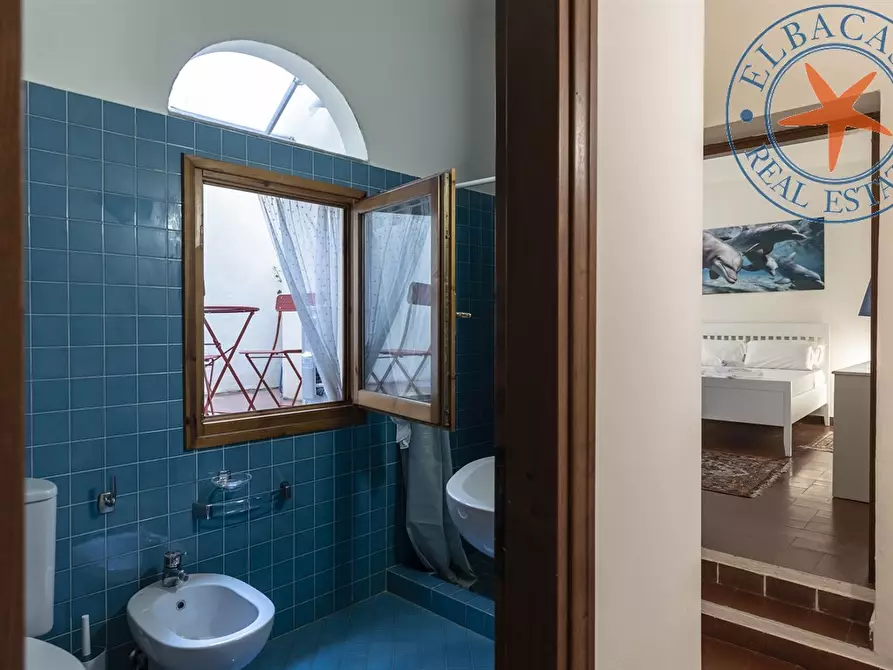 Immagine 6 di Appartamento in vendita  a Firenze