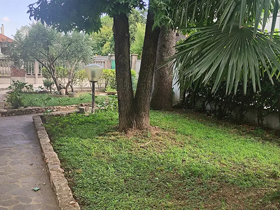 Immagine 2 di Casa bifamiliare in vendita  in antonio vivaldi 1 a Canegrate