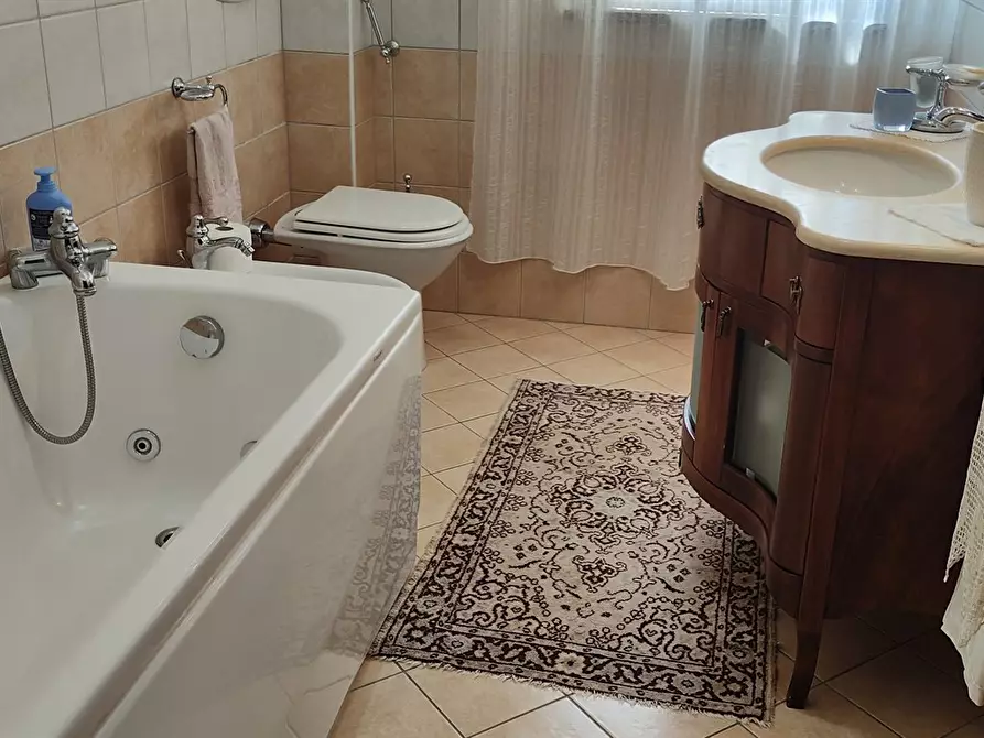 Immagine 8 di Appartamento in vendita  in luca 11 a Chiaravalle Centrale