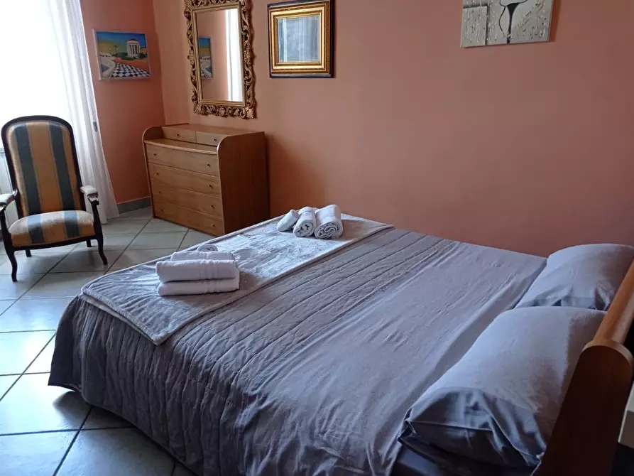 Immagine 2 di Appartamento in vendita  a Livorno