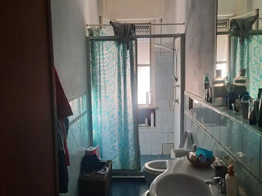 Immagine 2 di Casa semindipendente in vendita  a Livorno
