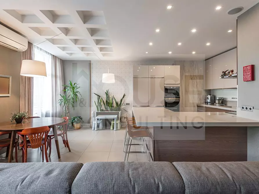 Immagine 8 di Appartamento in vendita  in Via Lorenzo Perosi 11 a Monza