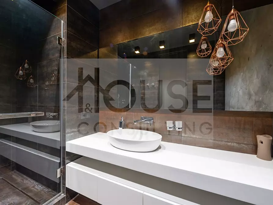 Immagine 9 di Appartamento in vendita  in Via Lorenzo Perosi 11 a Monza