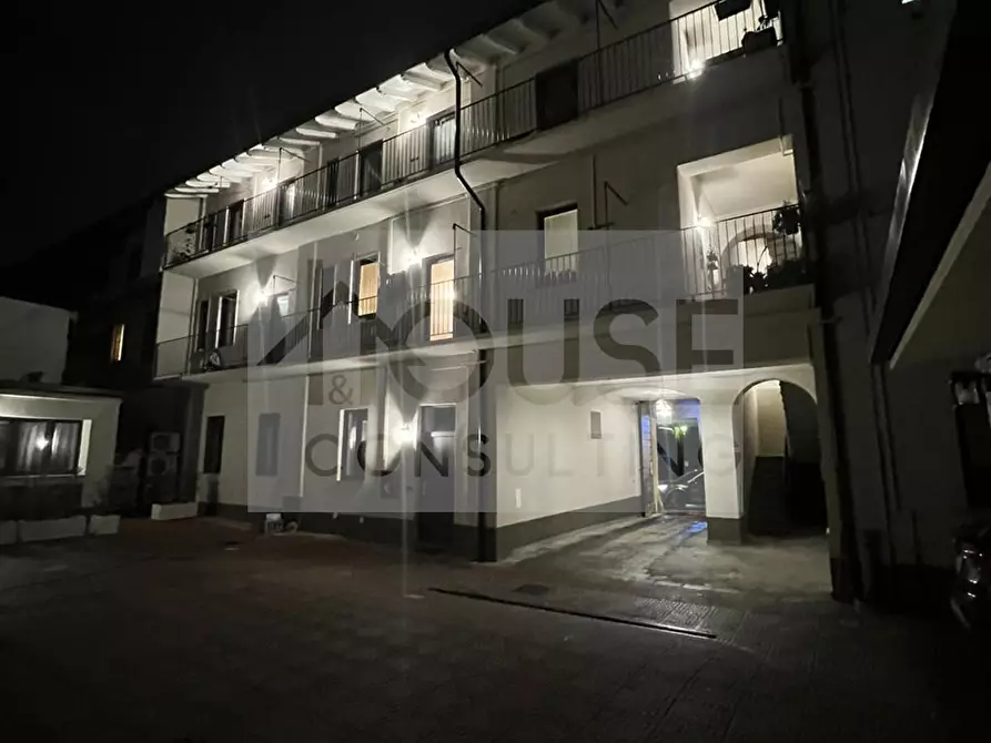 Immagine 7 di Appartamento in vendita  in Via Umberto I 40 a Arcore