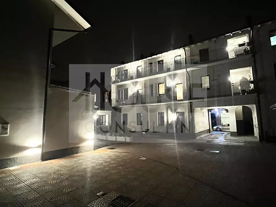 Immagine 8 di Appartamento in vendita  in Via Umberto I 40 a Arcore