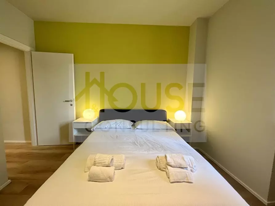 Immagine 3 di Appartamento in vendita  in Via Federico Confalonieri 111 a Villasanta