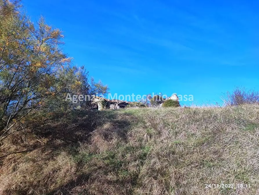 Immagine 5 di Casa indipendente in vendita  in Via Sant'Egidio a Urbino