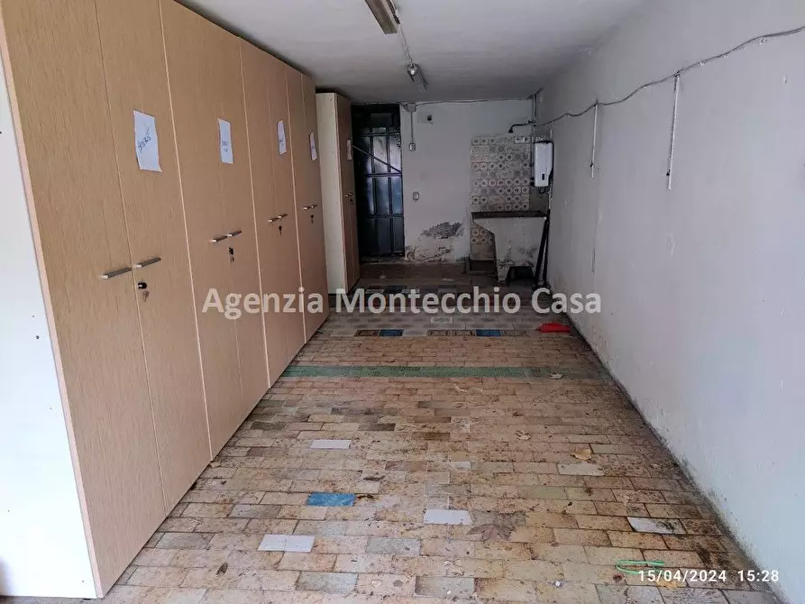 Immagine 4 di Appartamento in vendita  in Via  Cicognani a Pesaro