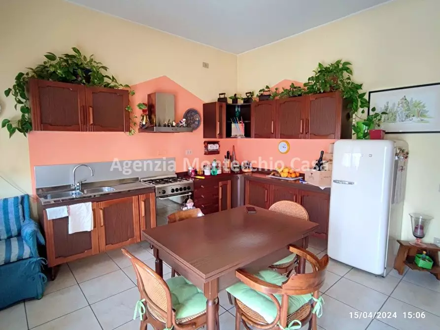 Immagine 5 di Appartamento in vendita  in Via  Cicognani a Pesaro