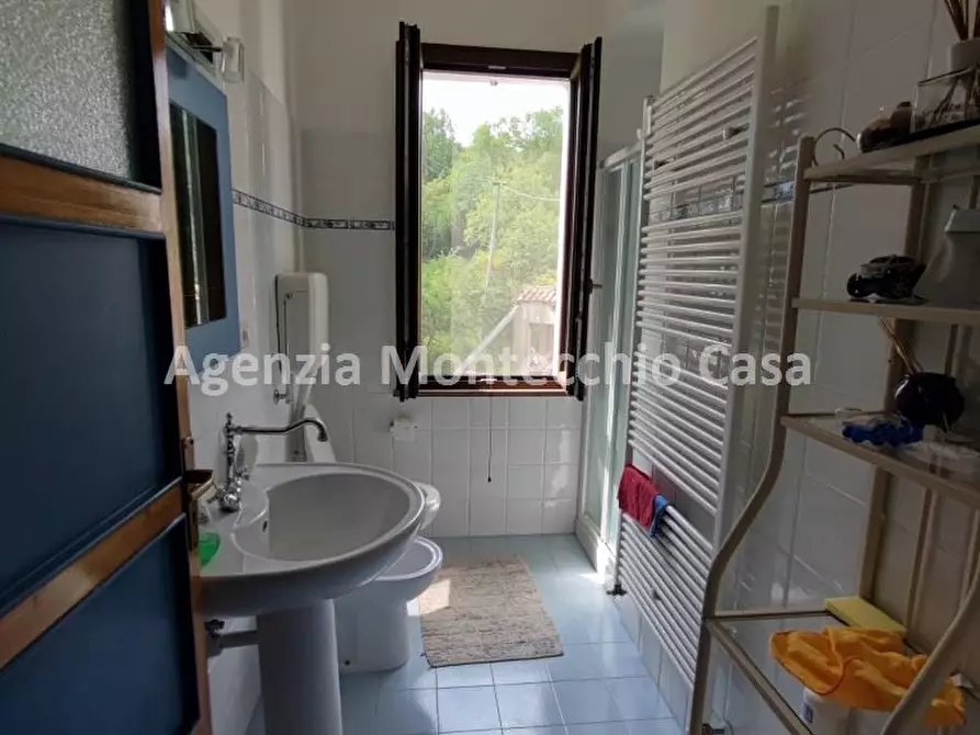 Immagine 1 di Rustico / casale in vendita  in Via San Bernardino a Sassocorvaro Auditore