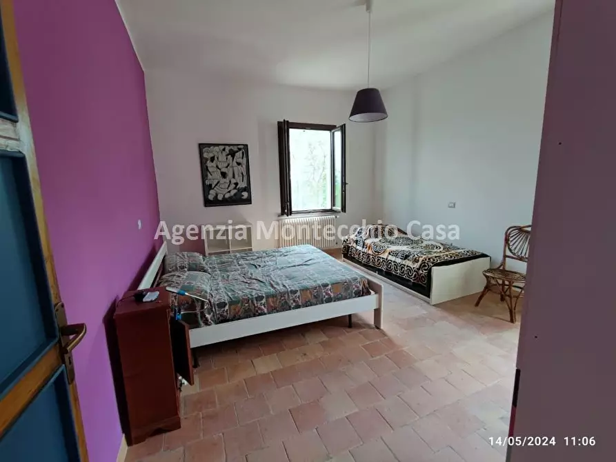 Immagine 2 di Rustico / casale in vendita  in Via San Bernardino a Sassocorvaro Auditore