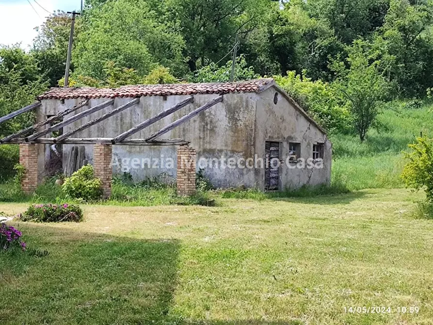 Immagine 8 di Rustico / casale in vendita  in Via San Bernardino a Sassocorvaro Auditore