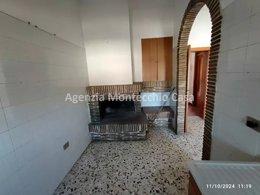 Immagine 9 di Casa indipendente in vendita  in Via Trieste a Montecalvo In Foglia