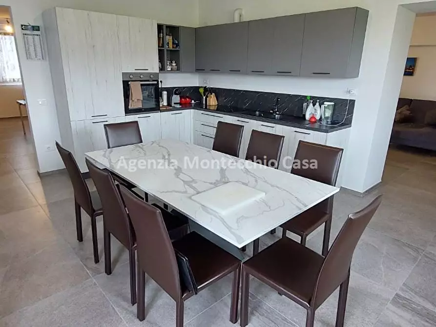 Immagine 3 di Villetta a schiera in vendita  in Via Indipendenza a Montelabbate