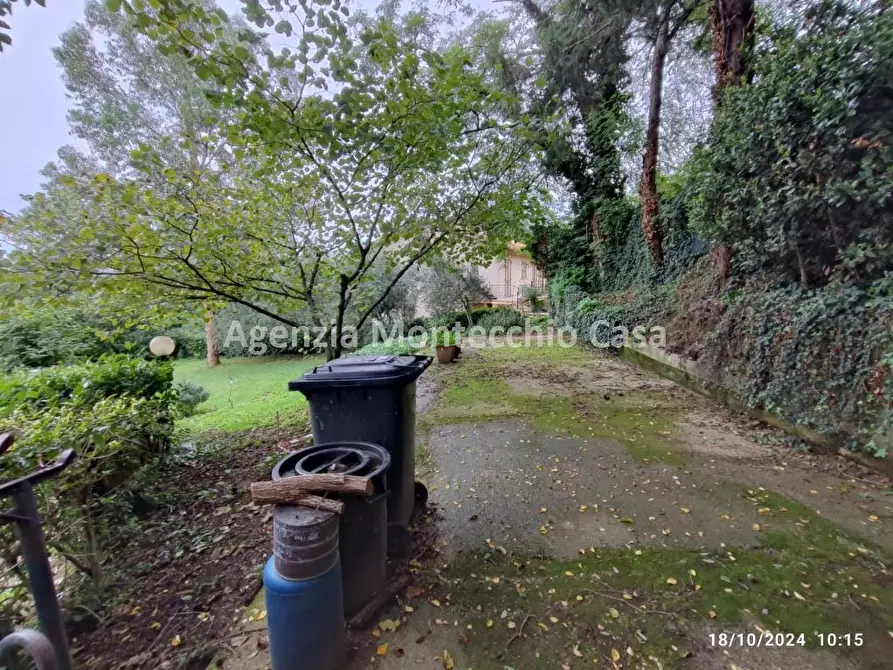 Immagine 3 di Appartamento in vendita  in Via Pontevecchio a Vallefoglia