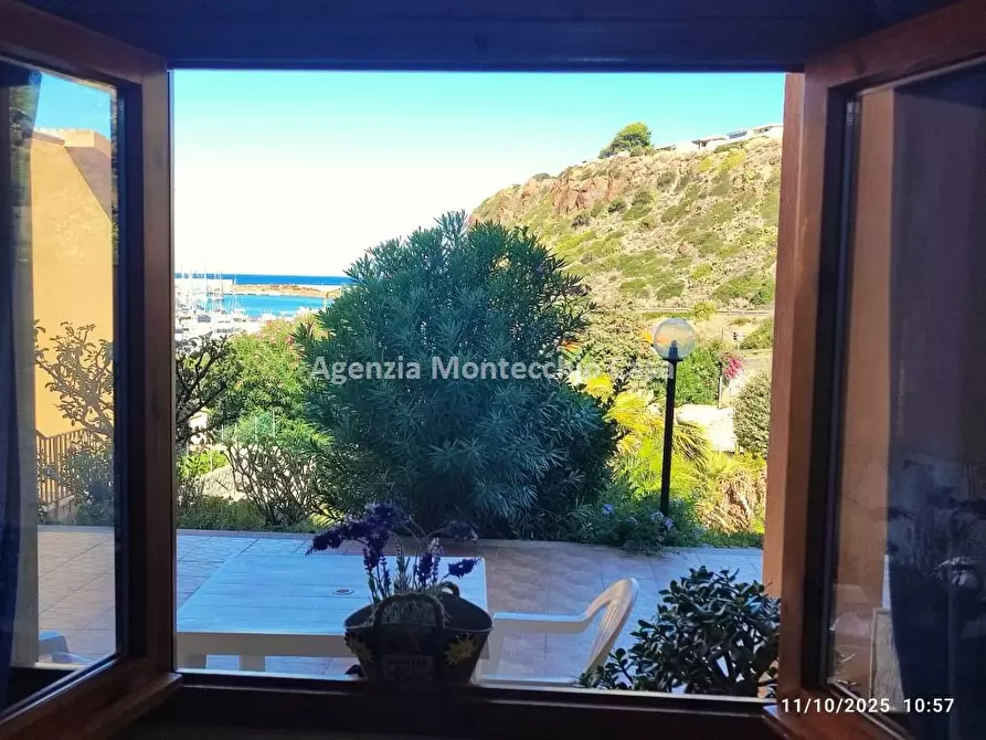 Immagine 1 di Appartamento in affitto  in Strada statale S.S. 200 7 a Castelsardo