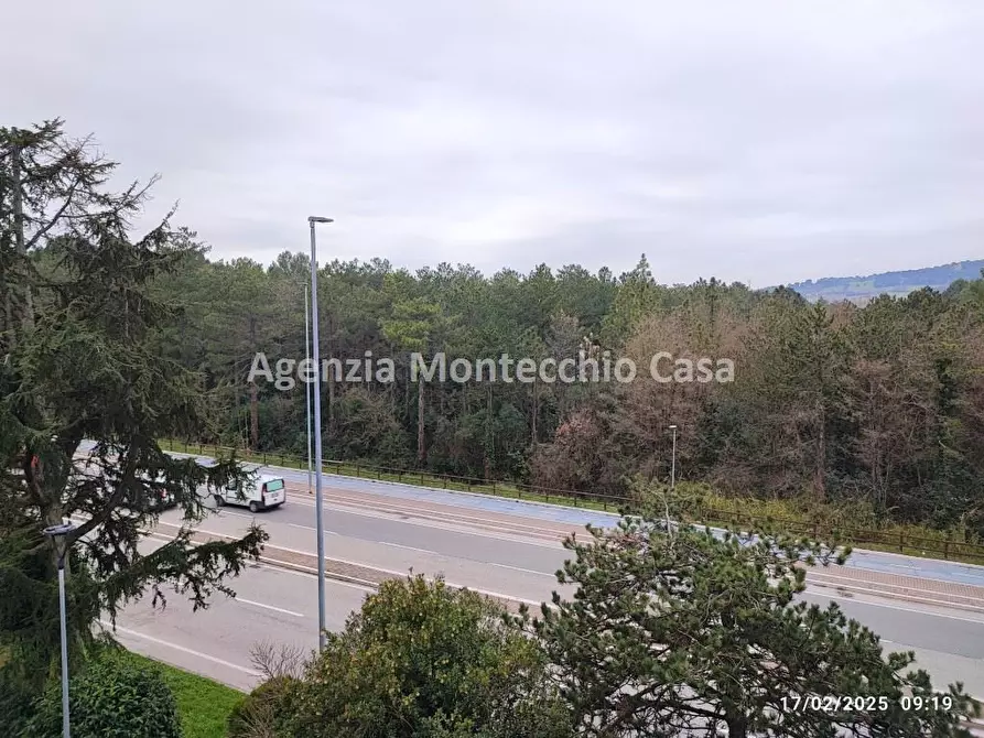 Immagine 6 di Appartamento in vendita  in Via A. Costa, 2 a Pesaro