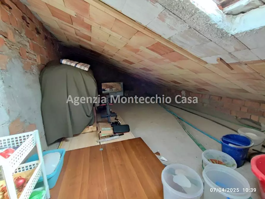 Immagine 8 di Casa indipendente in vendita  in Via C. Battisti a Montecalvo In Foglia