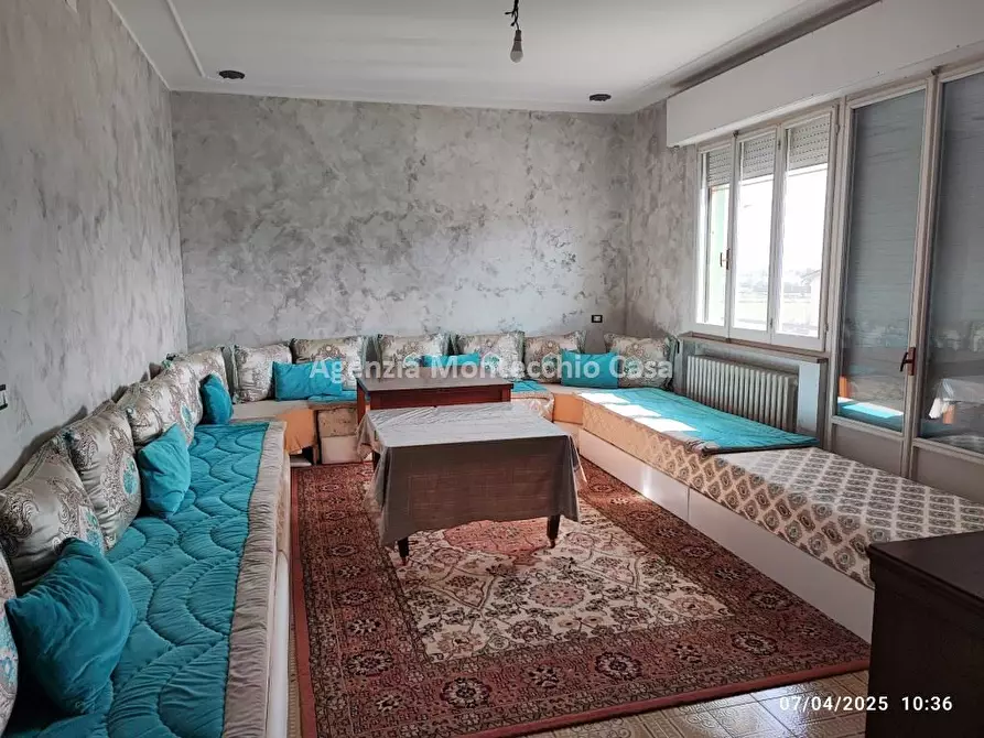 Immagine 1 di Casa indipendente in vendita  in Via C. Battisti a Montecalvo In Foglia