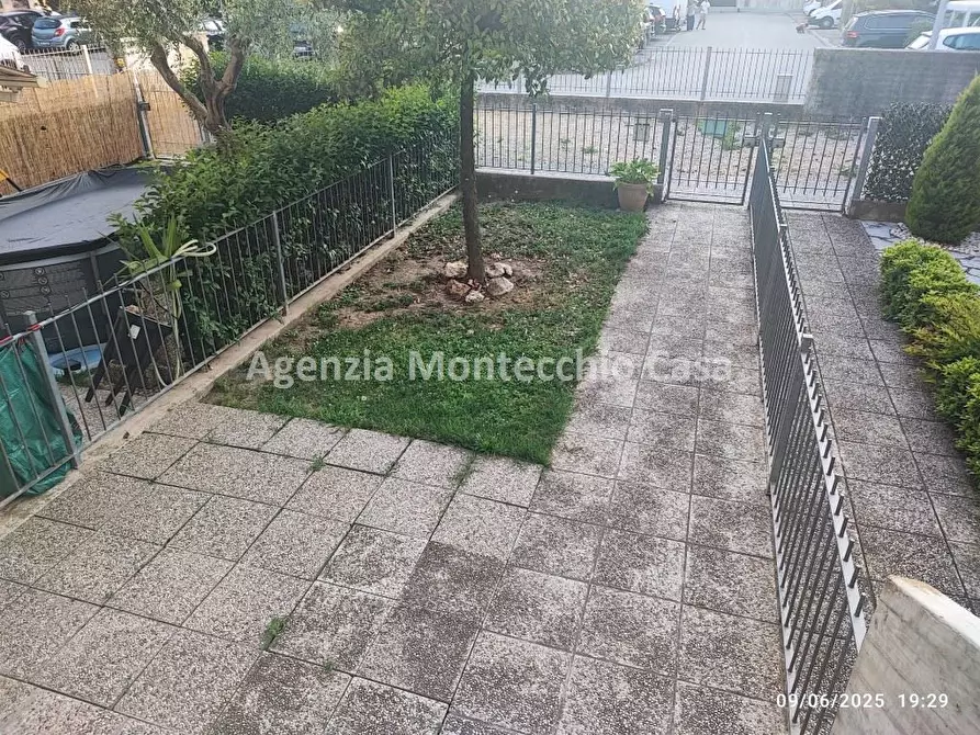 Immagine 8 di Appartamento in vendita  in Via Zara a Vallefoglia