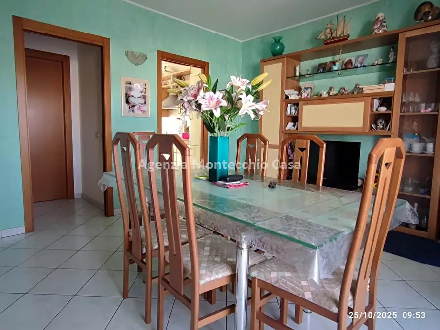 Immagine 4 di Appartamento in vendita  in Via Zara a Vallefoglia