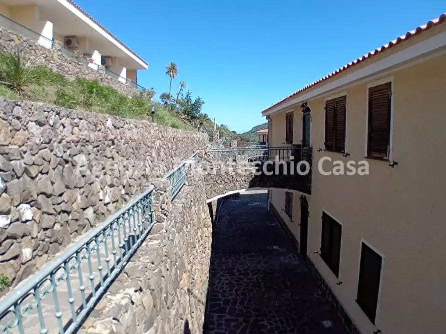 Immagine 7 di Appartamento in vendita  in Via Sedini a Castelsardo