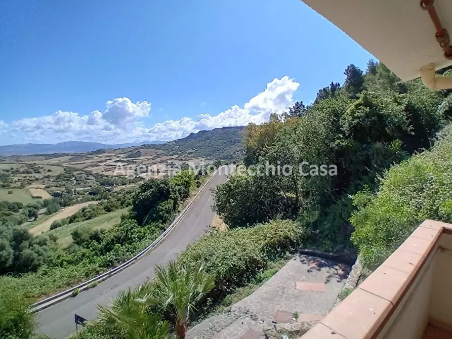 Immagine 6 di Appartamento in vendita  in Via Sedini a Castelsardo