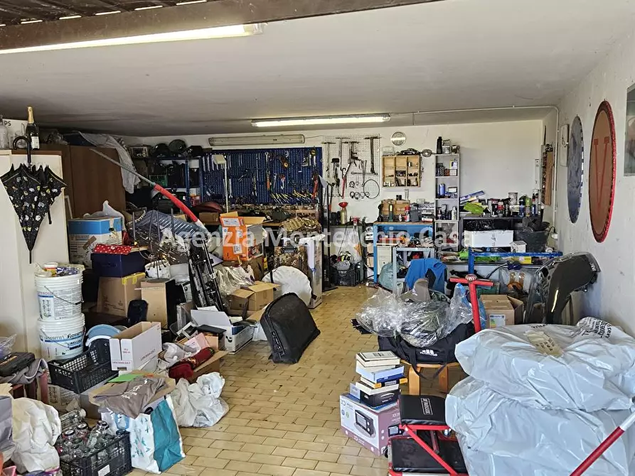 Immagine 2 di Appartamento in vendita  in Via Vittorio Veneto a Petriano