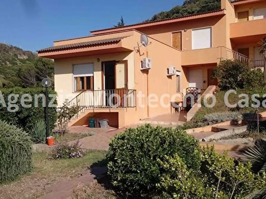 Immagine 1 di Appartamento in vendita  in Località Frigiano a Castelsardo