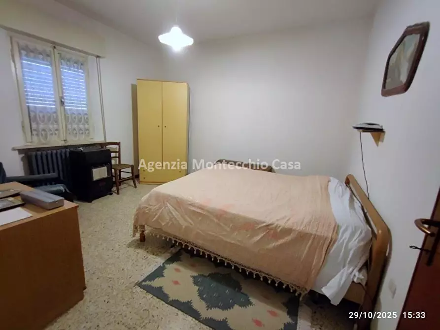 Immagine 1 di Appartamento in vendita  in Via Cà Cartolaro a Urbino