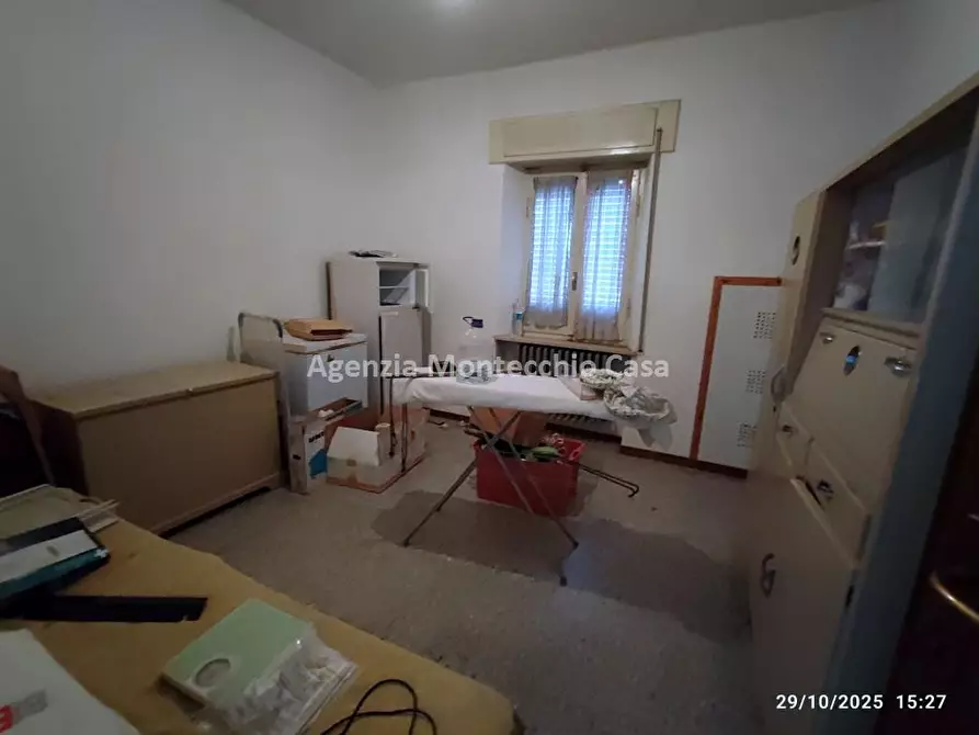 Immagine 1 di Casa indipendente in vendita  in Via Cà Cartolaro a Urbino