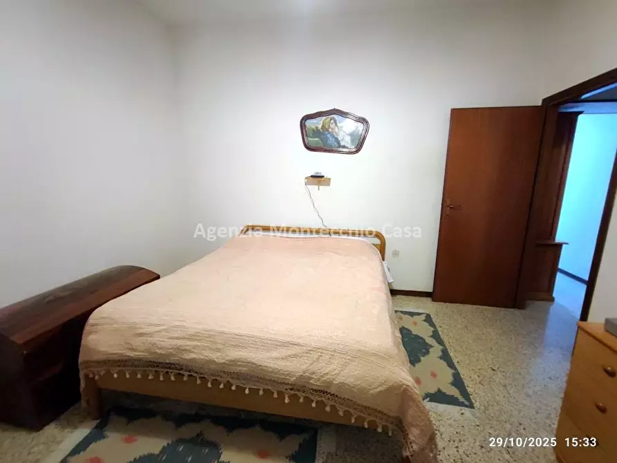 Immagine 2 di Appartamento in vendita  in Via Cà Cartolaro a Urbino