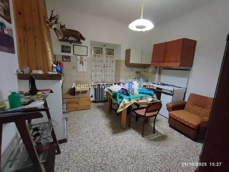 Immagine 2 di Casa indipendente in vendita  in Via Cà Cartolaro a Urbino