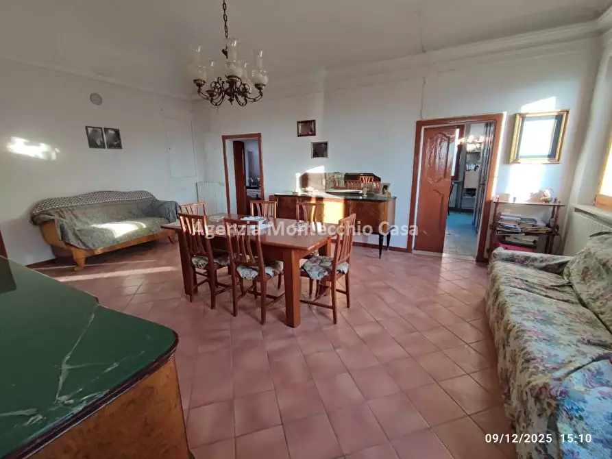 Immagine 6 di Casa indipendente in vendita  in Via Roma a Vallefoglia