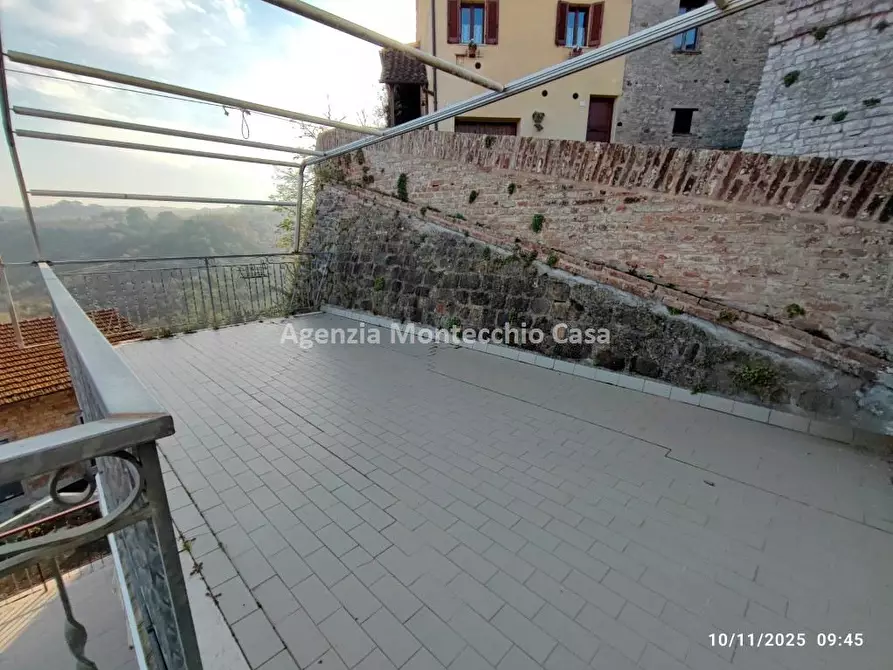 Immagine 9 di Casa semindipendente in vendita  in Via del Forno a Urbino