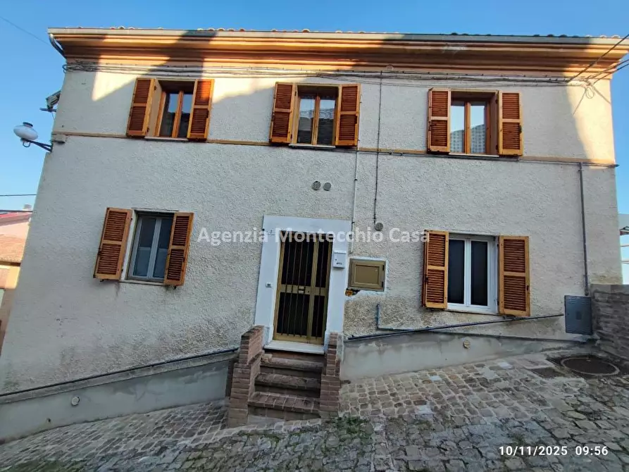Immagine 8 di Casa semindipendente in vendita  in Via del Forno a Urbino