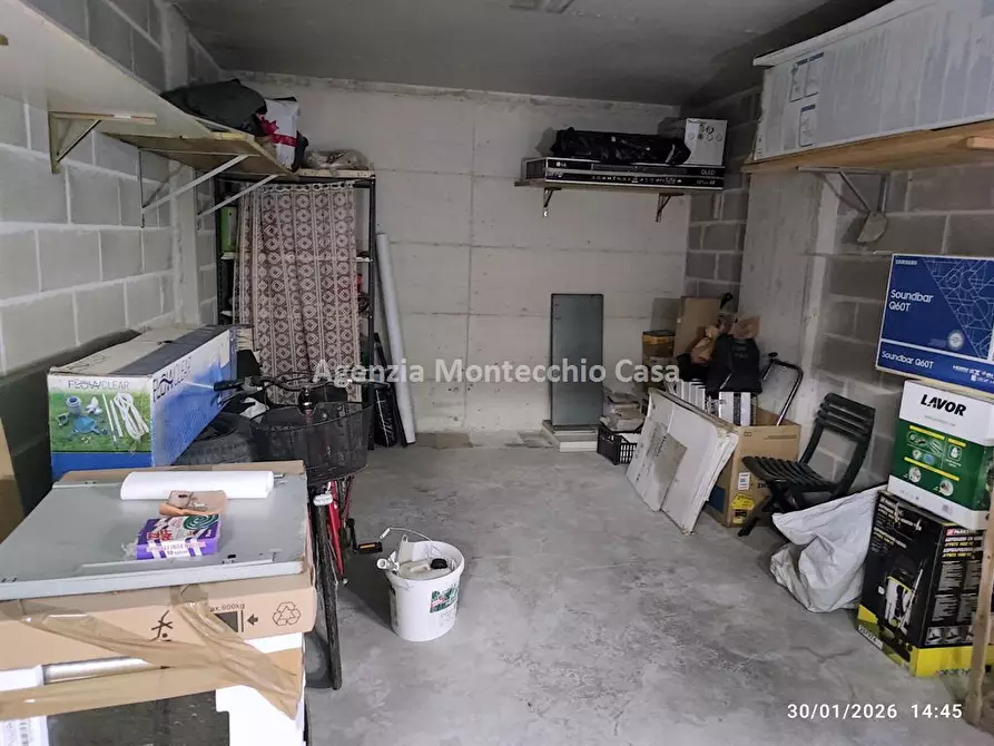 Immagine 1 di Appartamento in vendita  in Via Nino Bixio a Montelabbate