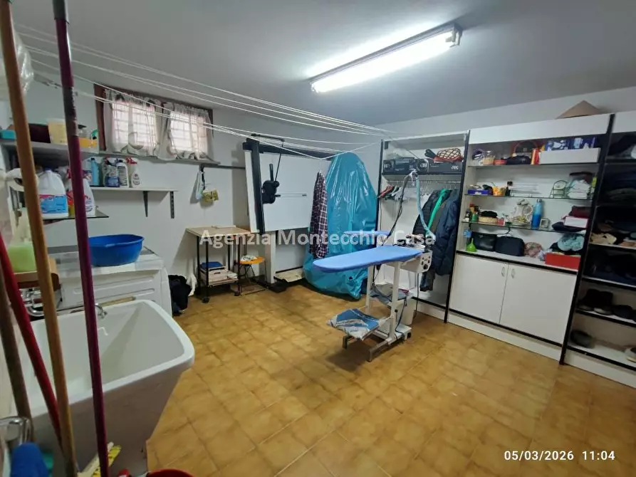 Immagine 6 di Casa indipendente in vendita  in Via Monte Cristallo a Pesaro