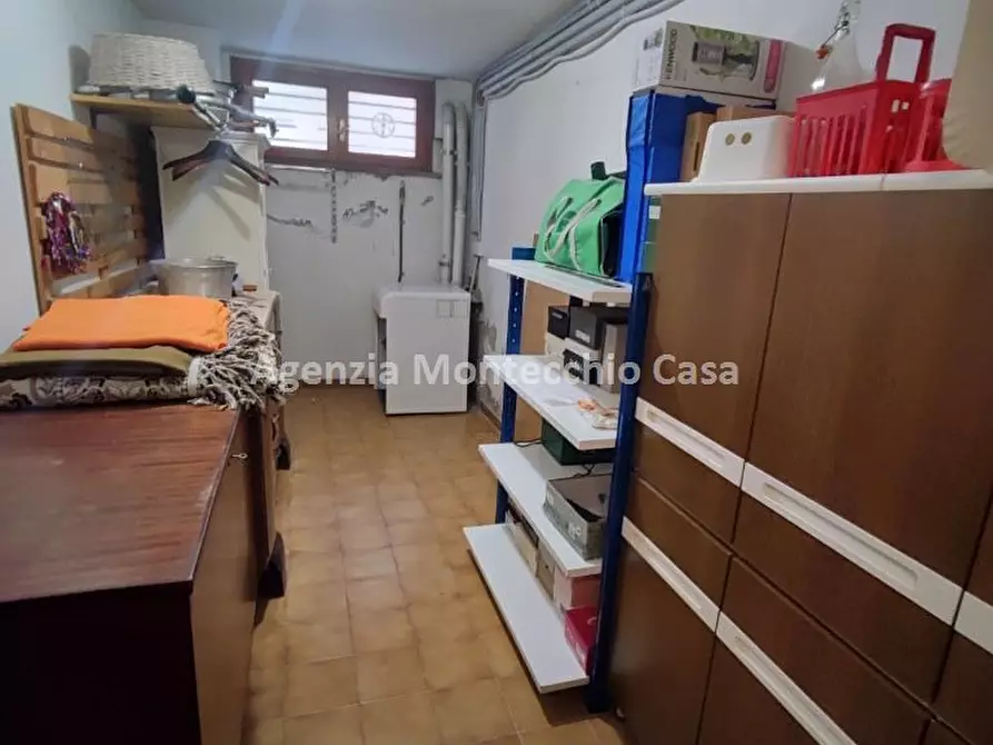 Immagine 9 di Casa indipendente in vendita  in Via Monte Cristallo a Pesaro